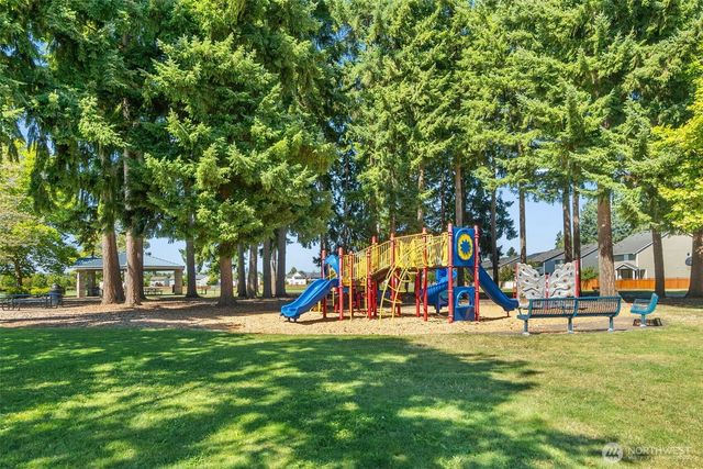 6951 Radius Loop SE, Olympia, WA 98513