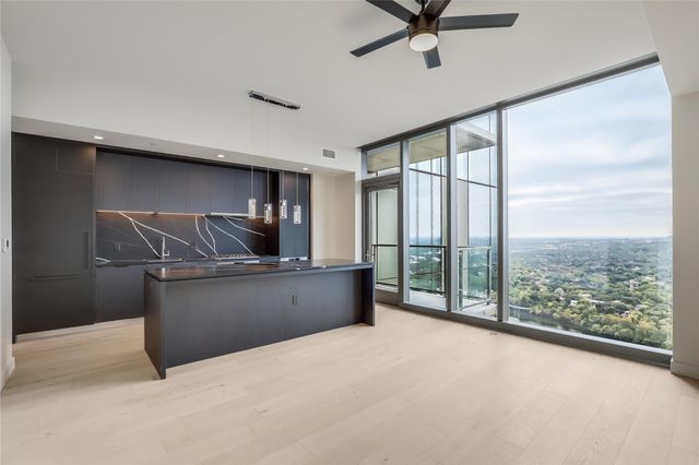 44 East Ave 3111, Austin, TX 78701