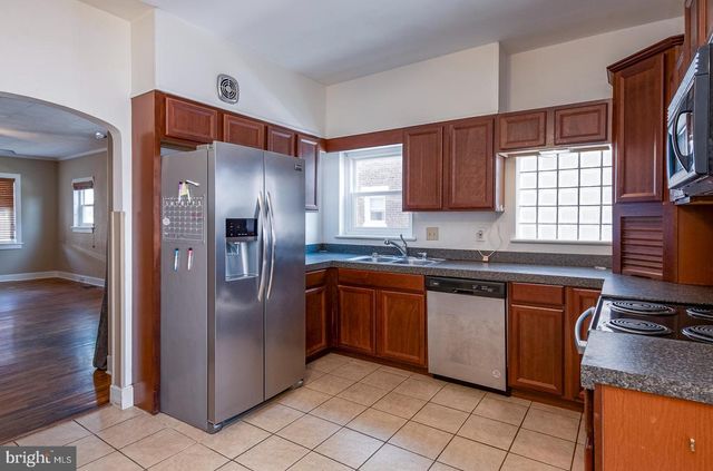 132 S FRANKLIN ST, Boyertown, PA 19512