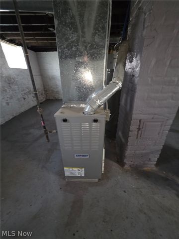 1639 Delmont Avenue, East Cleveland, OH 44112