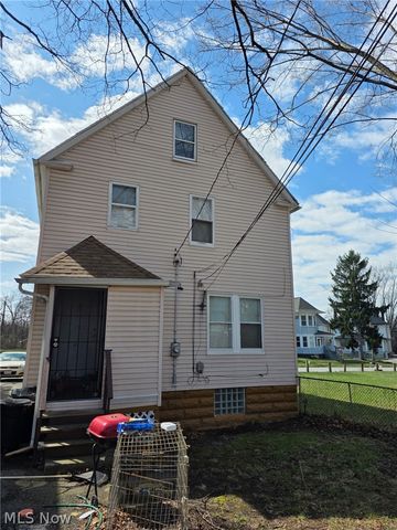 1639 Delmont Avenue, East Cleveland, OH 44112