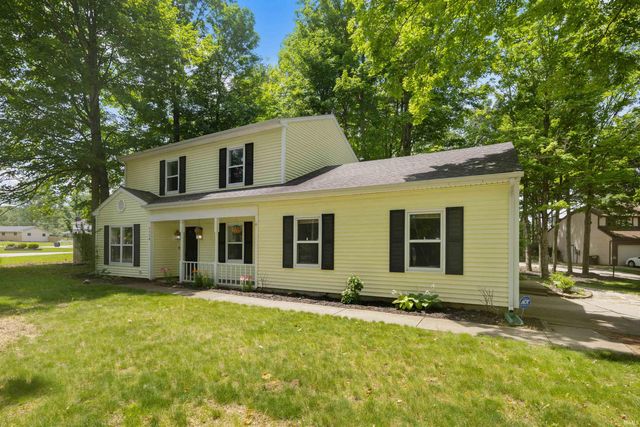 4536 Winding Way Drive, Fort Wayne, IN 46835