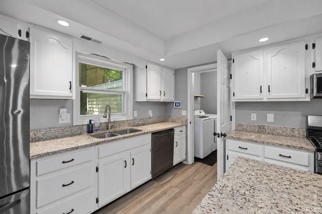 4536 Winding Way Drive, Fort Wayne, IN 46835