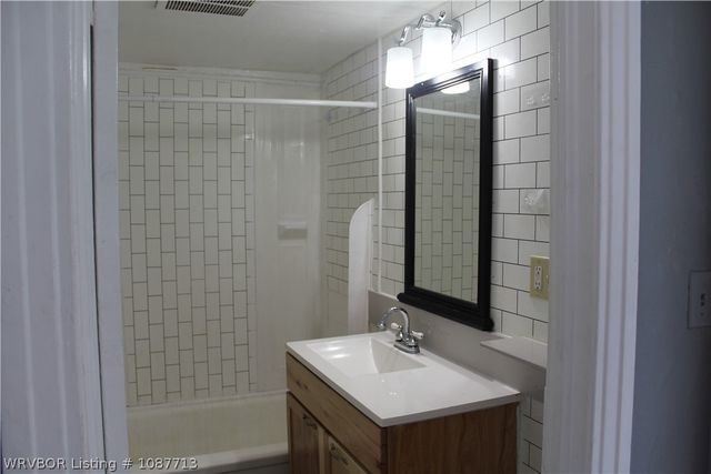 723 S 20, Fort Smith, AR 72901