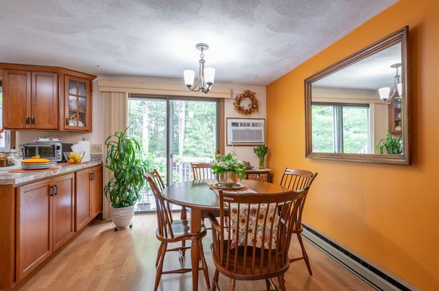 17 Profile Circle, Nashua, NH 03063