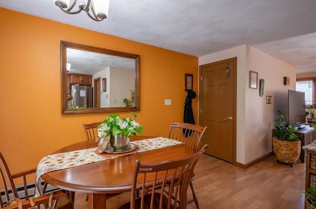 17 Profile Circle, Nashua, NH 03063