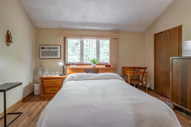 17 Profile Circle, Nashua, NH 03063