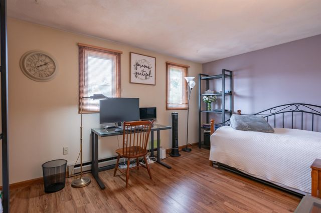 17 Profile Circle, Nashua, NH 03063