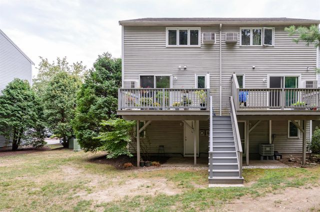 17 Profile Circle, Nashua, NH 03063