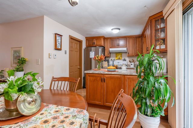 17 Profile Circle, Nashua, NH 03063