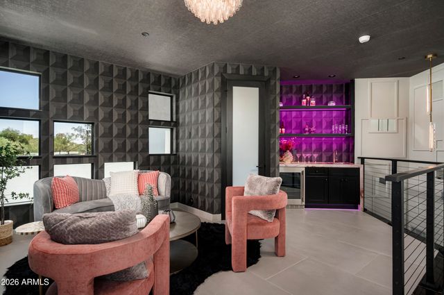 8402 E CACTUS WREN Road, Scottsdale, AZ 85250