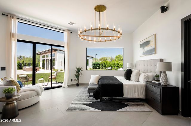 8402 E CACTUS WREN Road, Scottsdale, AZ 85250