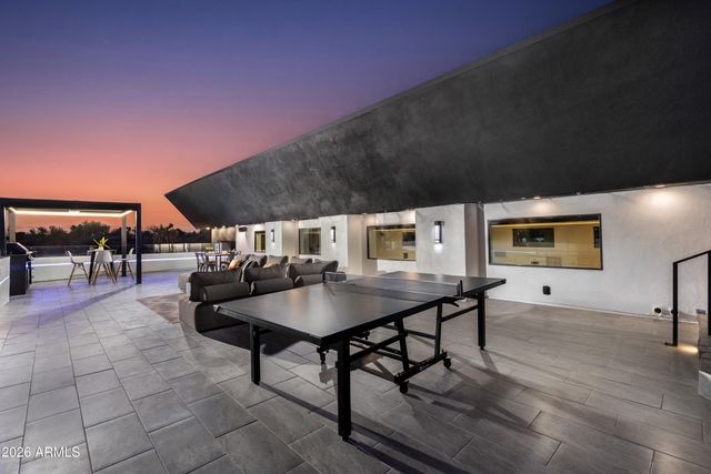 8402 E CACTUS WREN Road, Scottsdale, AZ 85250