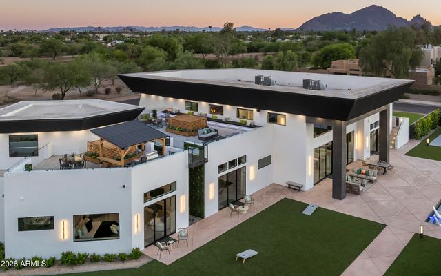 8402 E CACTUS WREN Road, Scottsdale, AZ 85250
