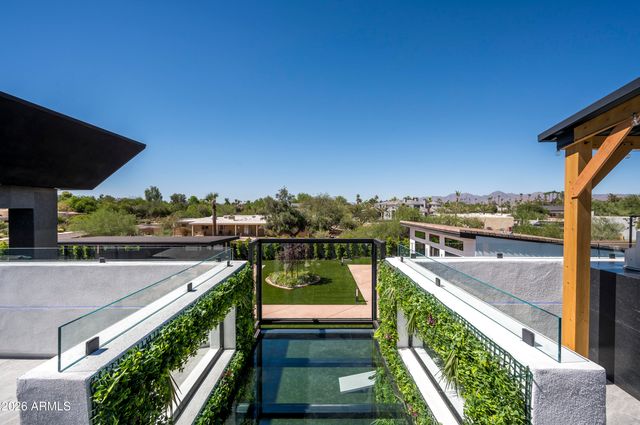 8402 E CACTUS WREN Road, Scottsdale, AZ 85250