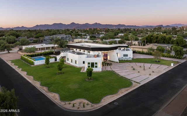 8402 E CACTUS WREN Road, Scottsdale, AZ 85250