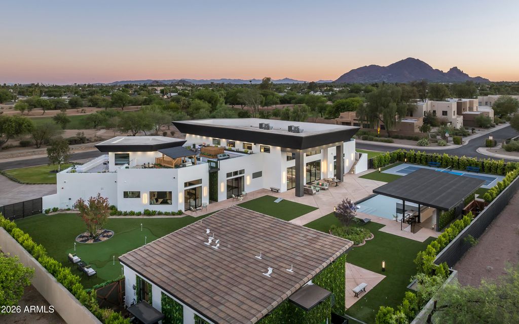 8402 E CACTUS WREN Road, Scottsdale, AZ 85250 — photo 4