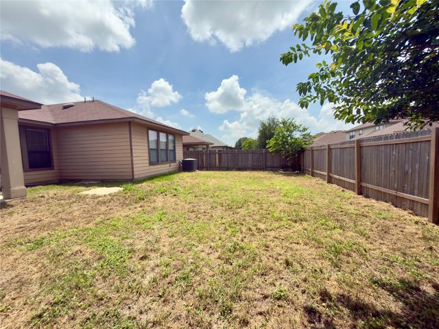 825 Watson WAY, Pflugerville, TX 78660