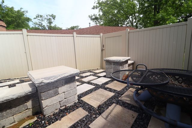 338 Mohawk Street, Park Forest, IL 60466