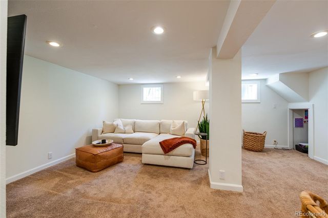 470 S Williams Street, Denver, CO 80209