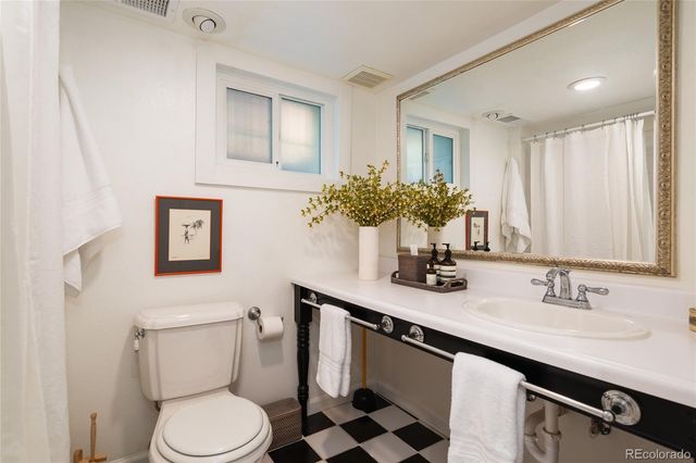 470 S Williams Street, Denver, CO 80209