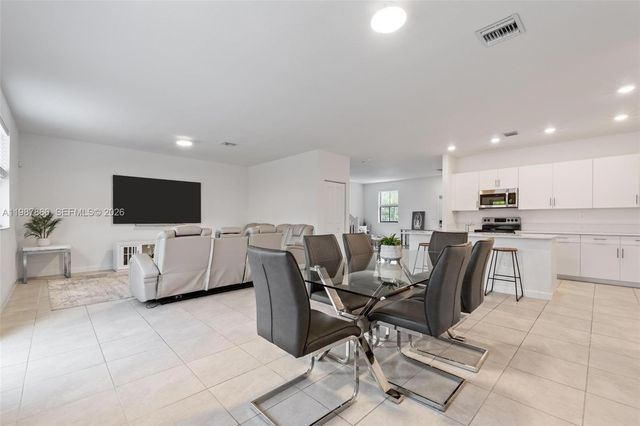 11903 SW 241st St 11903, Homestead, FL 33032