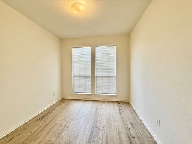 2201 Greendale Court, Bedford, TX 76022