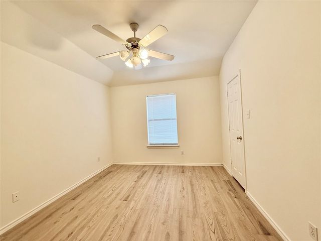 2201 Greendale Court, Bedford, TX 76022