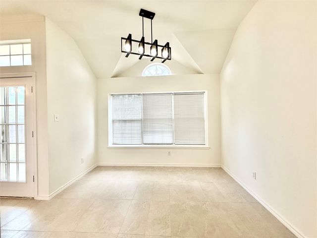 2201 Greendale Court, Bedford, TX 76022