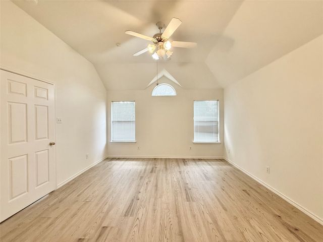 2201 Greendale Court, Bedford, TX 76022