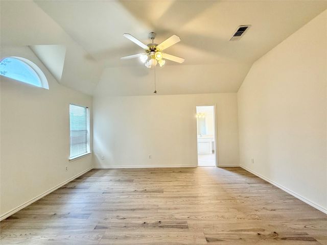 2201 Greendale Court, Bedford, TX 76022