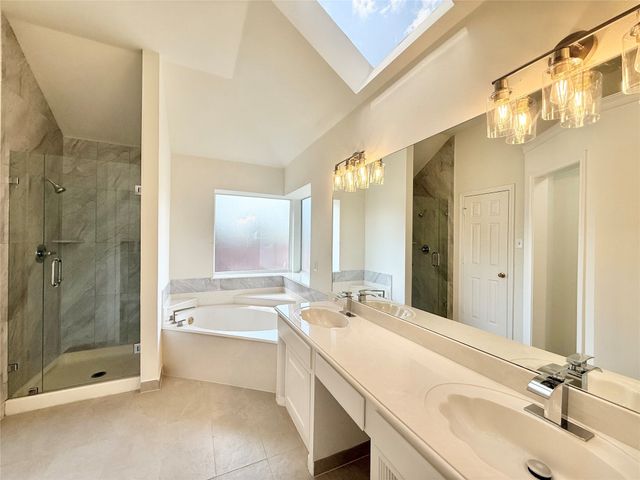 2201 Greendale Court, Bedford, TX 76022