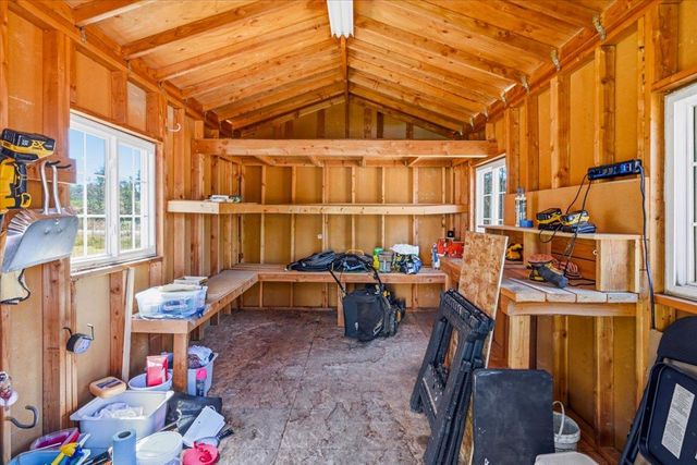 18263 Lake Forest Dr, Penn Valley, CA 95946