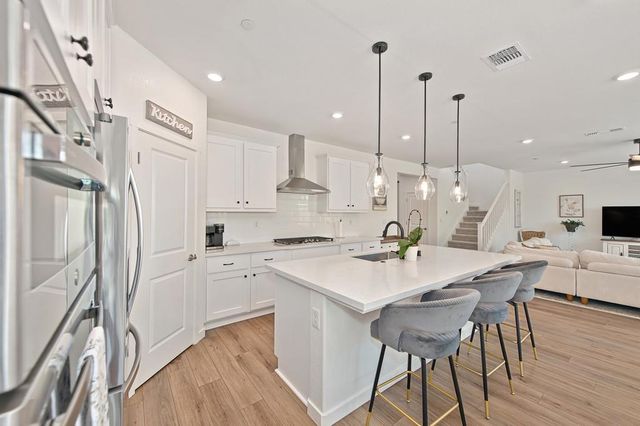 1327 Senegal Way, El Dorado Hills, CA 95762