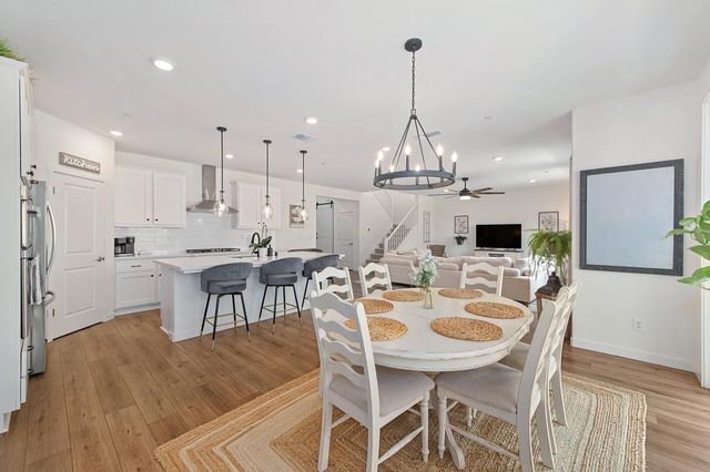 1327 Senegal Way, El Dorado Hills, CA 95762