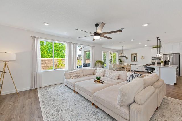 1327 Senegal Way, El Dorado Hills, CA 95762
