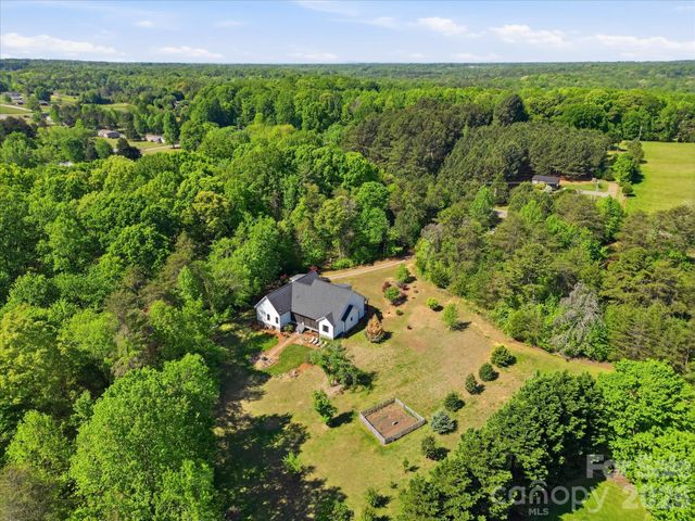 168 Tucker Road, Statesville, NC 28677