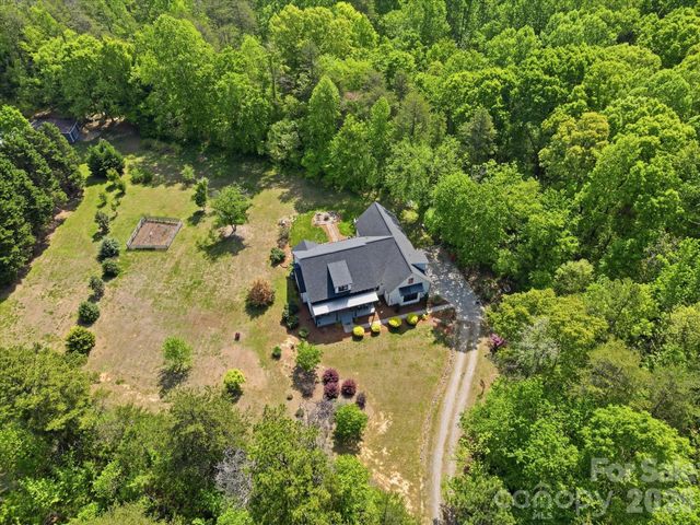 168 Tucker Road, Statesville, NC 28677