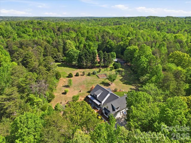 168 Tucker Road, Statesville, NC 28677