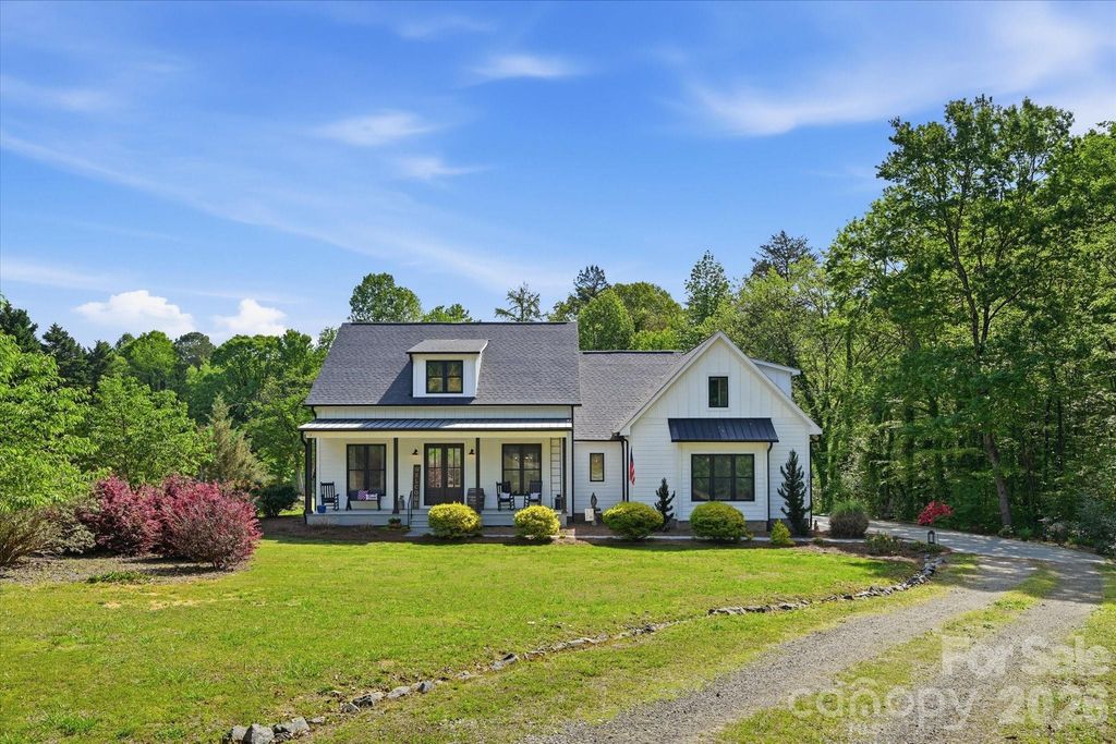 168 Tucker Road, Statesville, NC 28677