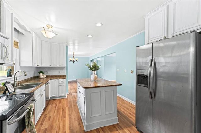 8 Cameo Drive NW, Rome, GA 30165