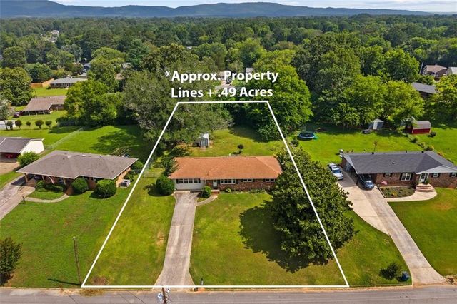 8 Cameo Drive NW, Rome, GA 30165