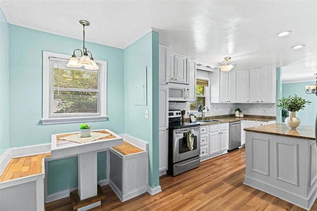 8 Cameo Drive NW, Rome, GA 30165