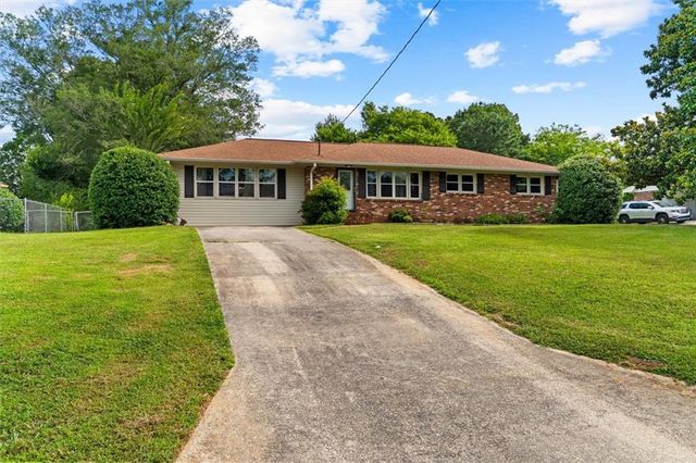 8 Cameo Drive NW, Rome, GA 30165