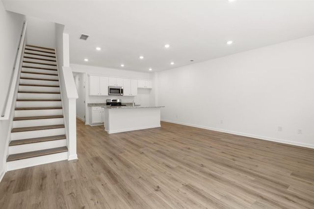 128 Hazel Drive, Mcdonough, GA 30253