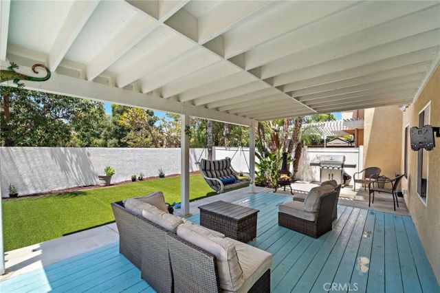 21 Calle Verano, Rancho Santa Margarita, CA 92688