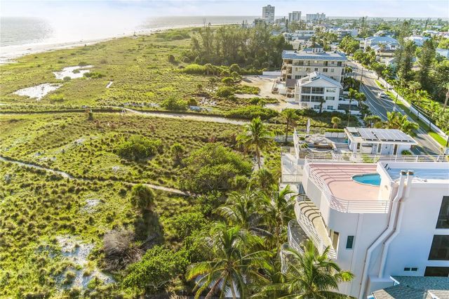 648 BEACH ROAD, Sarasota, FL 34242