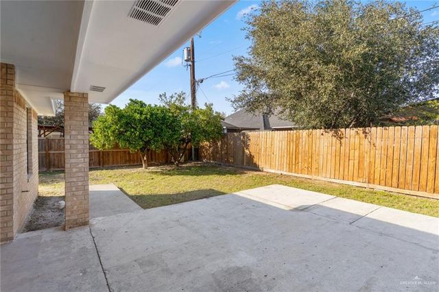 7614 Villa Rama North Street, Mission, TX 78572