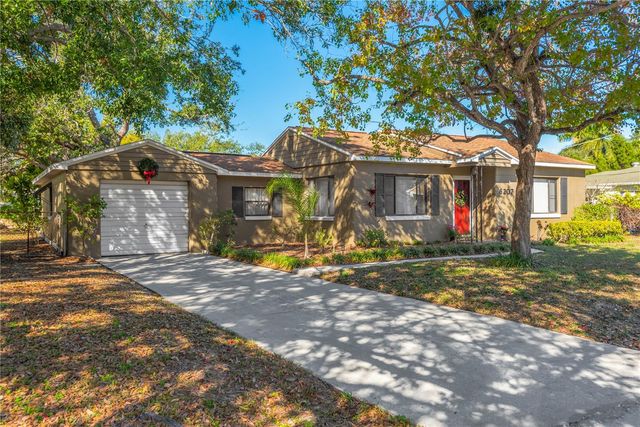 6207 S KELLY ROAD, Tampa, FL 33611