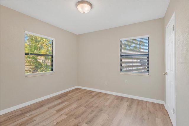 6207 S KELLY ROAD, Tampa, FL 33611